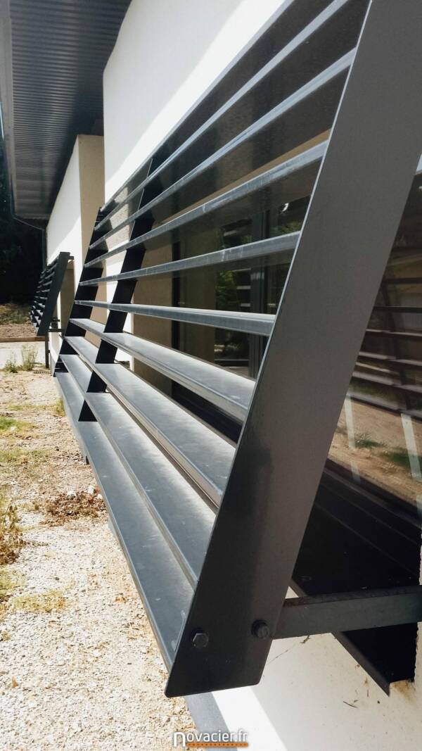 BRISE-SOLEIL ORIENTABLES TOUT METAL – Image 3