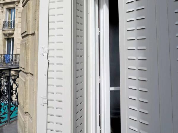 persiennes coulissantes pvc ou aluminium Accordéo – Image 2